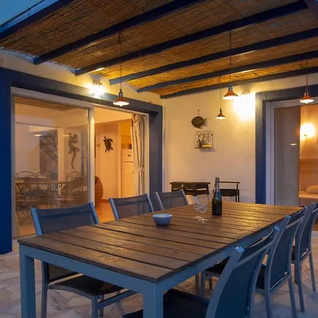 Willa Careva - Beautiful Cozy And Luxury